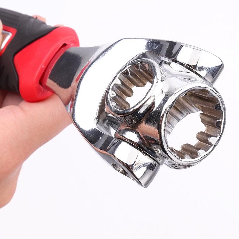 Univerzalni ključ 8 u 1